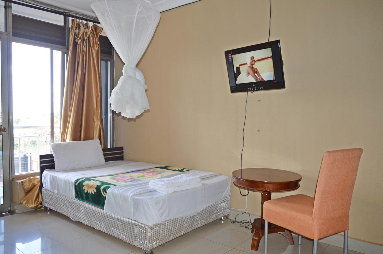 Unik Hotel Kireka Екстер'єр фото